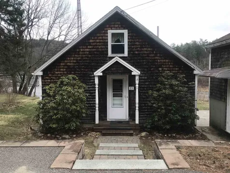 23 Riverlake Street Alton NH 03810