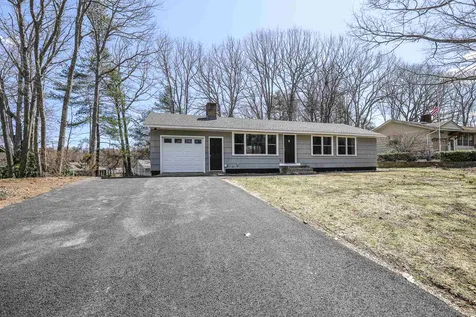 8 Cleveland Drive Portsmouth NH 03801