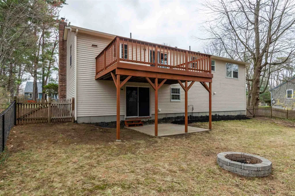 3 Sycamore Lane Nashua NH 03063