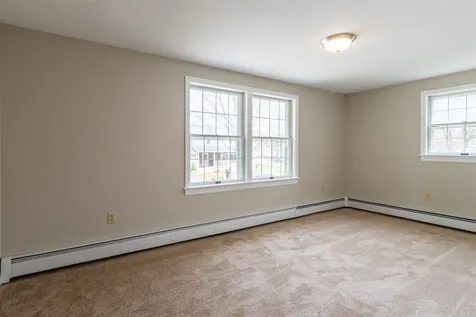 3 Sycamore Lane Nashua NH 03063
