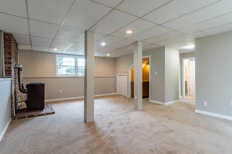 3 Sycamore Lane Nashua NH 03063