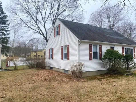 48 Maplecrest Street Newmarket NH 03857