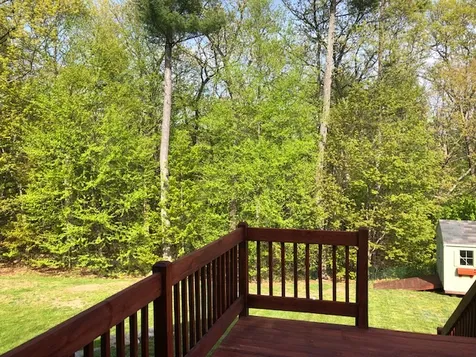19 Stirling Avenue Hooksett NH 03106