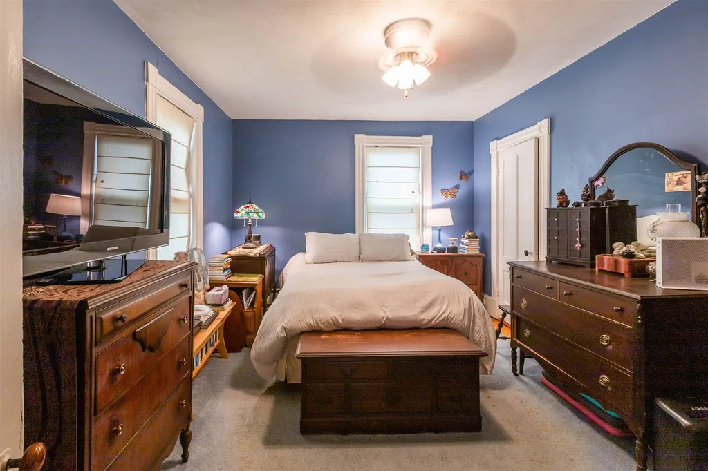 67 Riddle Street Manchester NH 03102