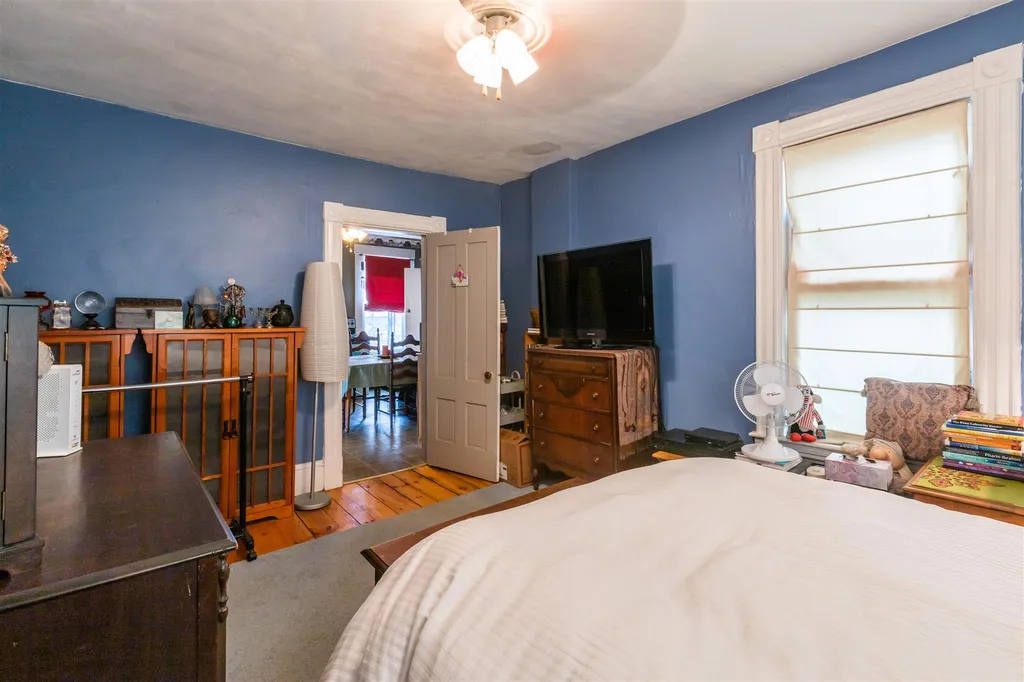 67 Riddle Street Manchester NH 03102