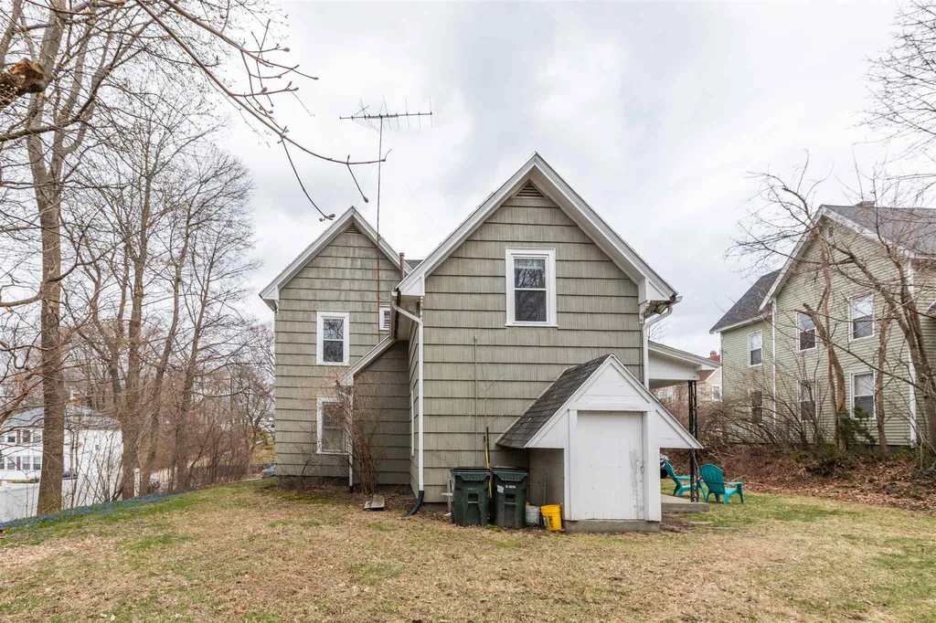 67 Riddle Street Manchester NH 03102