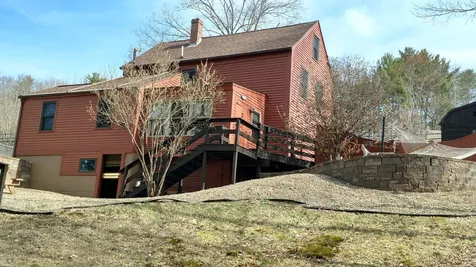 181 Main Street Alton NH 03809