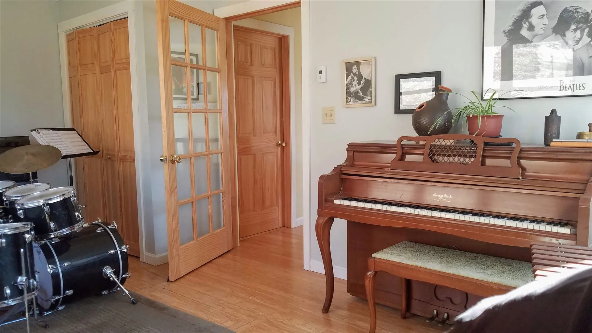 23 Woodman Lane New Hampton NH 03256