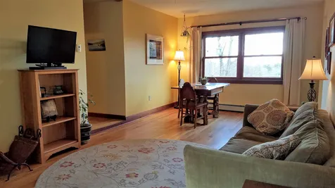 23 Woodman Lane New Hampton NH 03256