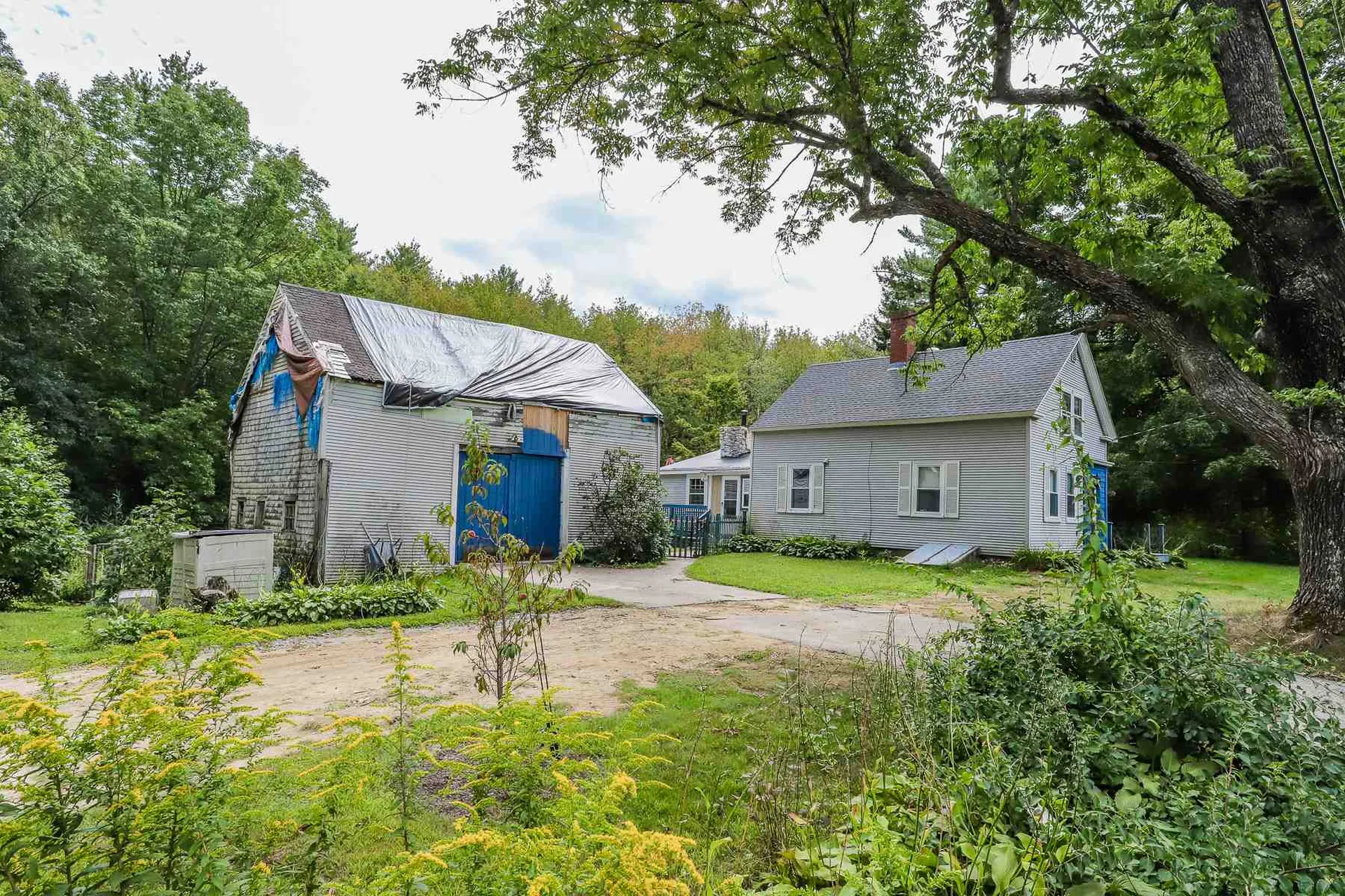 127 N Main Street Newton NH 03858