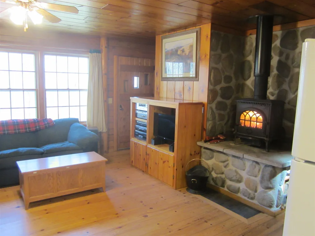 16 Evergreen Drive Moultonborough NH 03254