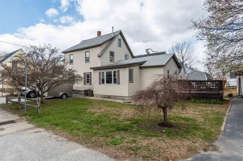 16 Pierce Street Nashua NH 03060