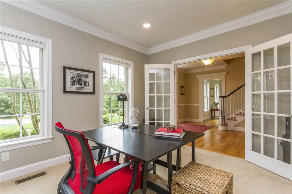 12 Homestead Hill Road Bedford NH 03110
