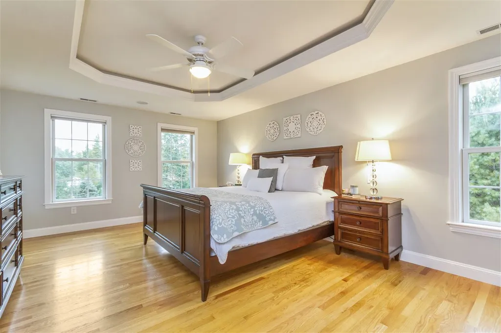 12 Homestead Hill Road Bedford NH 03110