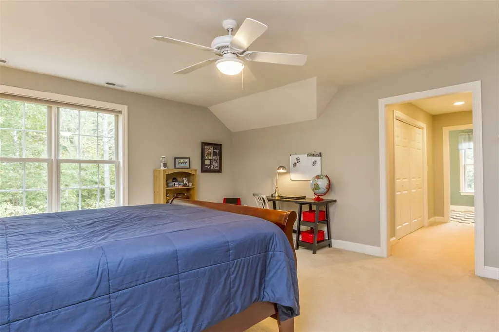 12 Homestead Hill Road Bedford NH 03110
