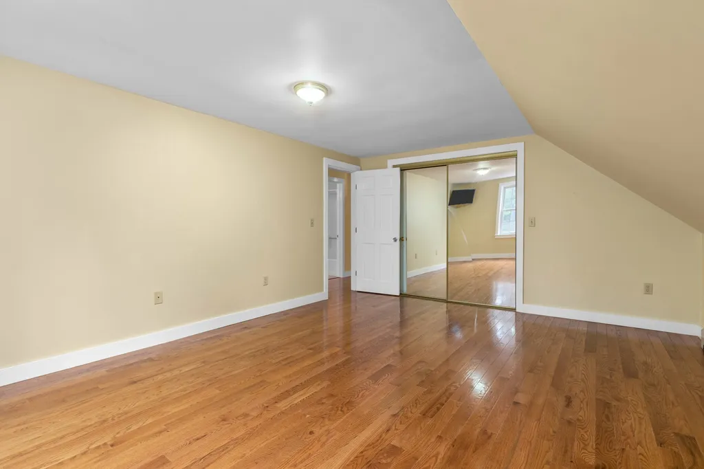 8 Earle Drive Lee NH 03861