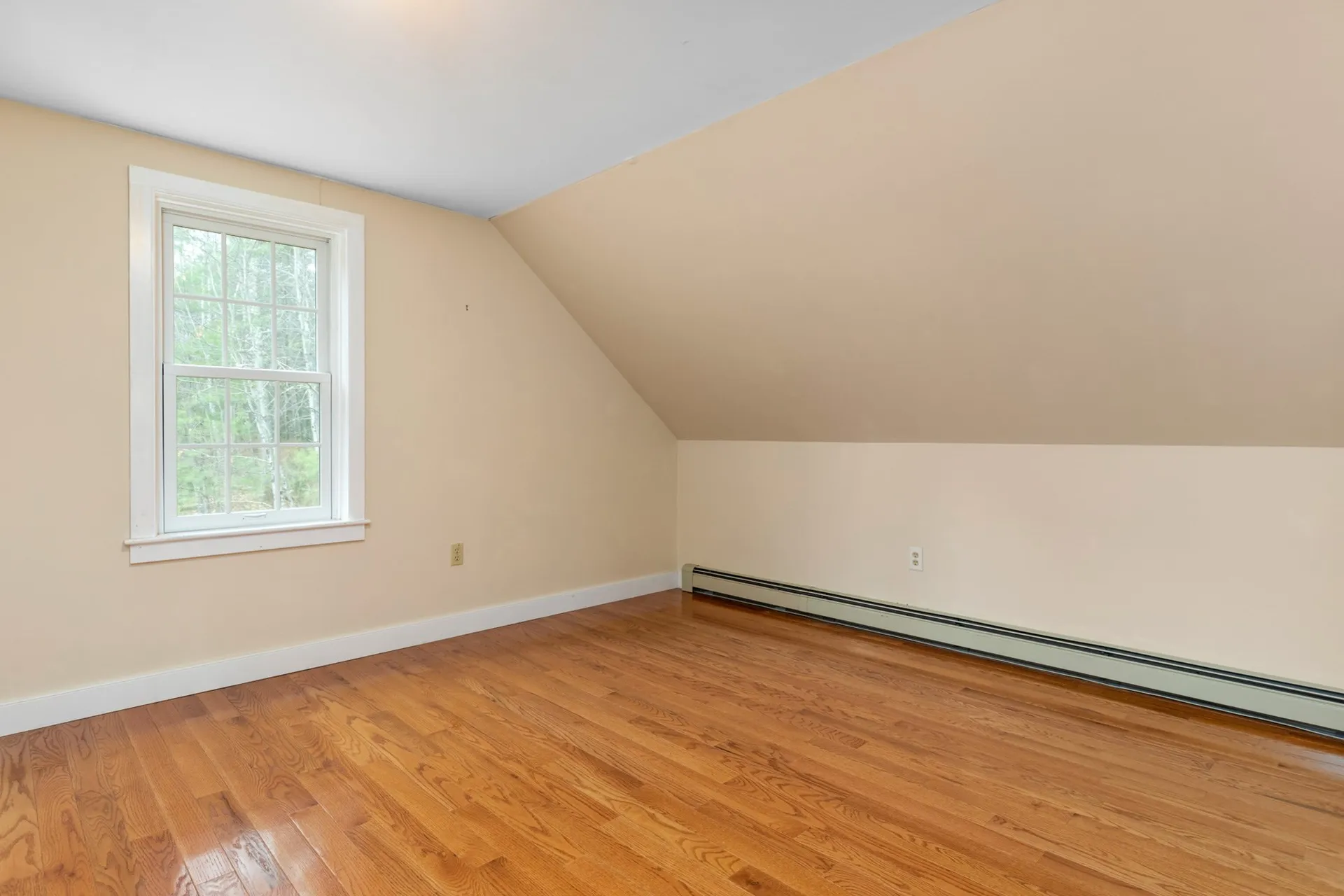 8 Earle Drive Lee NH 03861
