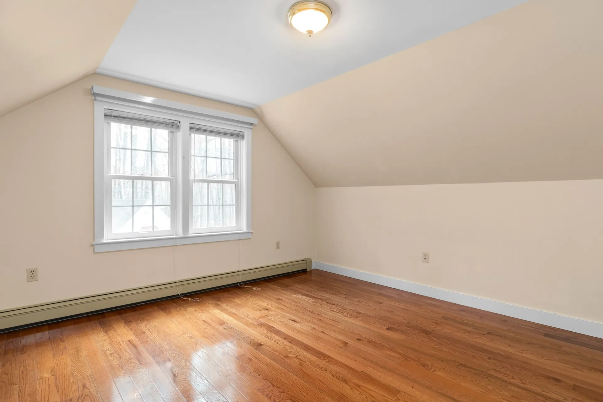 8 Earle Drive Lee NH 03861