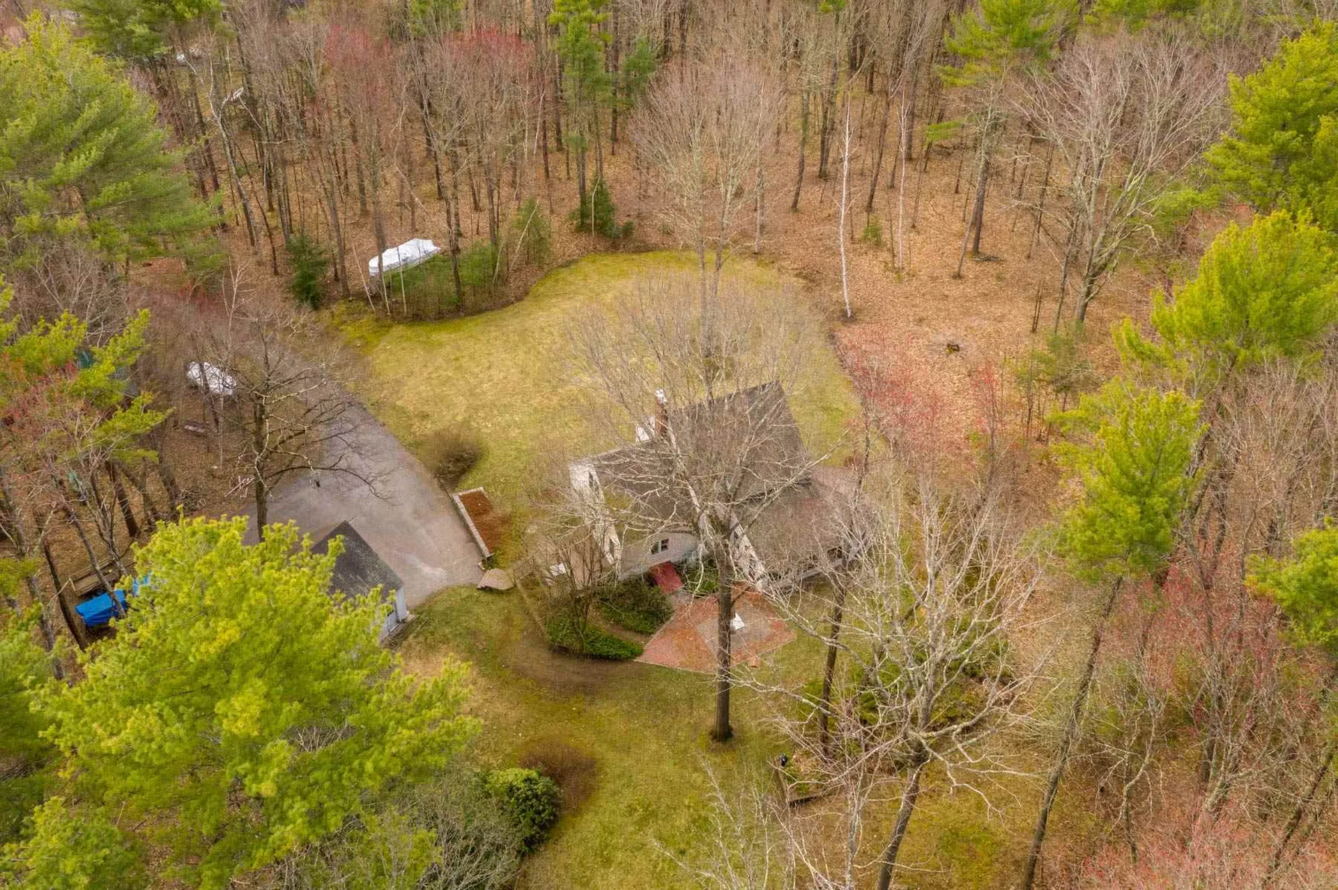 8 Earle Drive Lee NH 03861