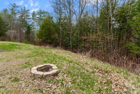 26 Norris Road Orford NH 03777