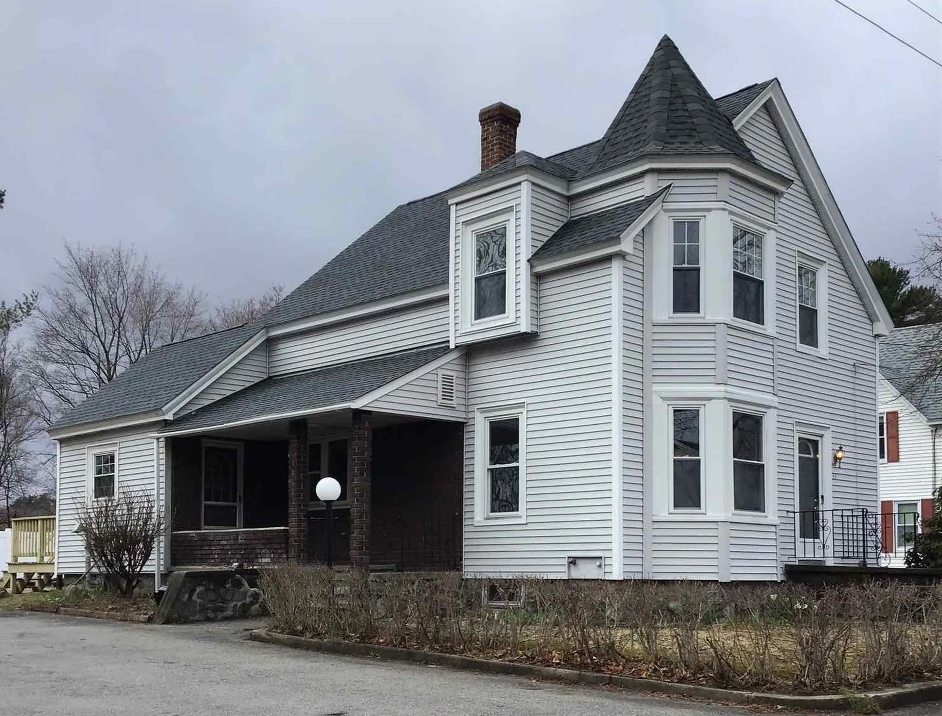 31 Highland Avenue Derry NH 03038