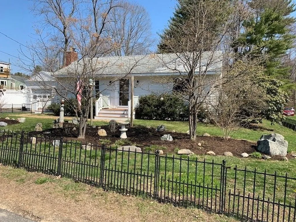 74 Spruce Lane Dover NH 03820