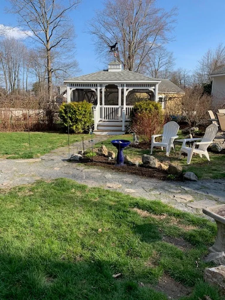 74 Spruce Lane Dover NH 03820