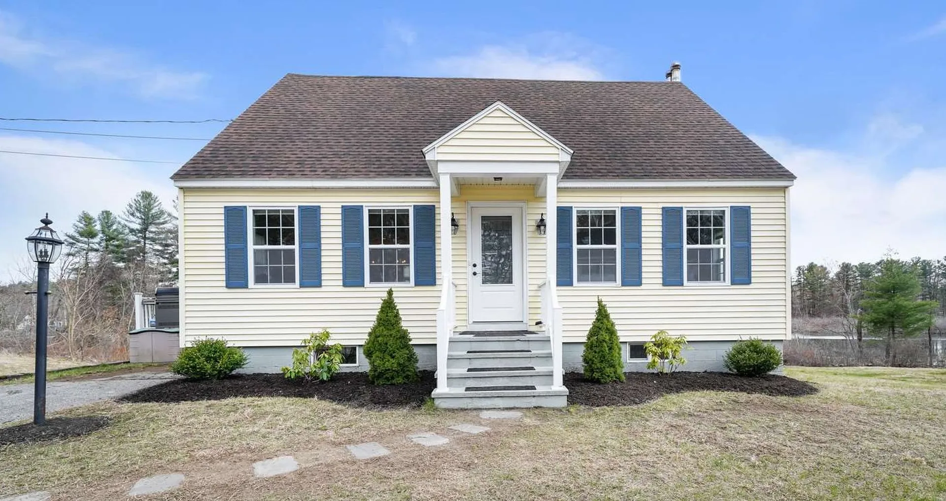 9 Emerson Way Salem NH 03079