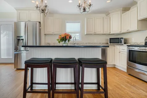9 Emerson Way Salem NH 03079