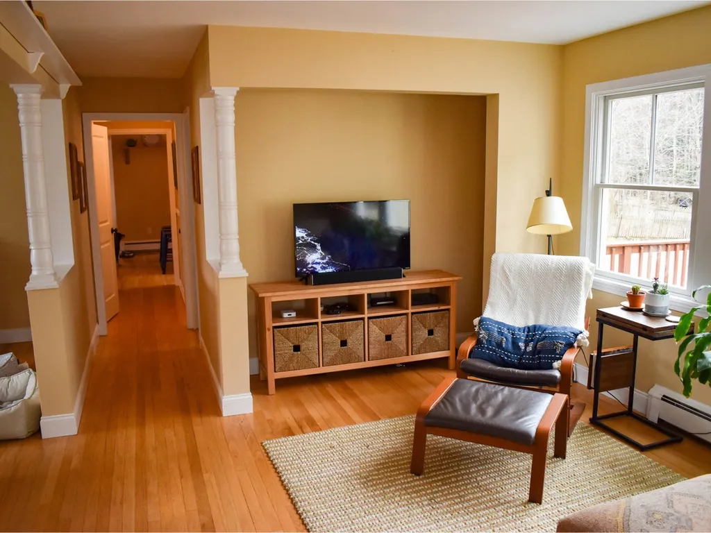 25 Tanglewood Drive South Burlington VT 05403