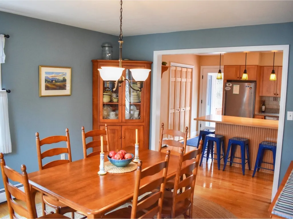 25 Tanglewood Drive South Burlington VT 05403