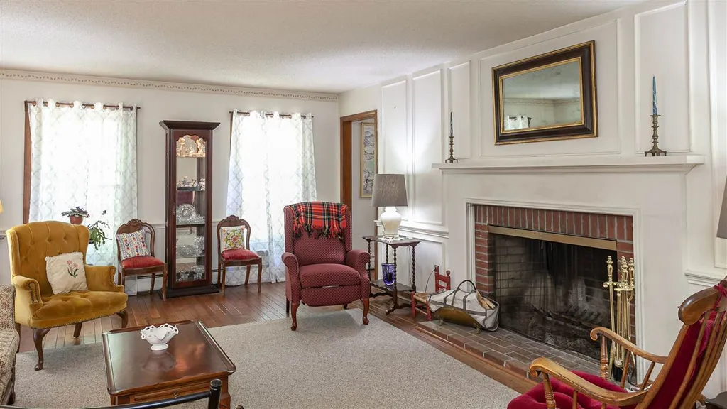 233 Wentworth Road Walpole NH 03608