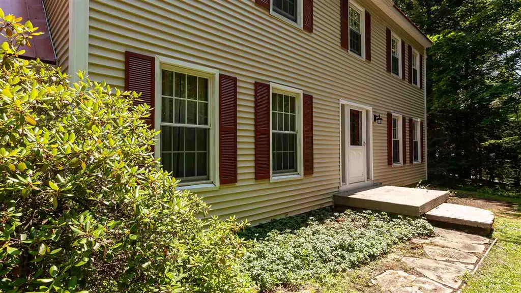 233 Wentworth Road Walpole NH 03608