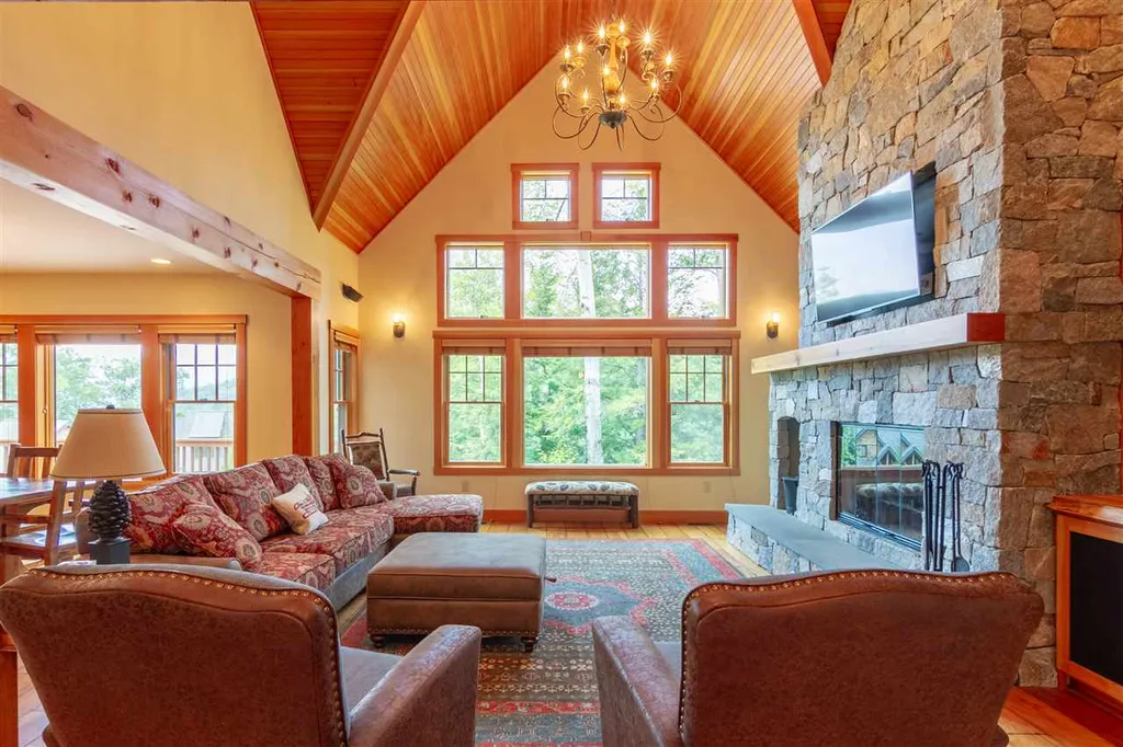 3 Hemlock Drive Lincoln NH 03251