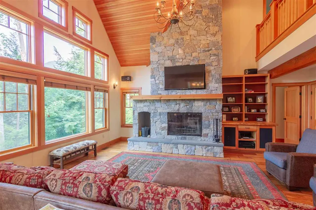 3 Hemlock Drive Lincoln NH 03251