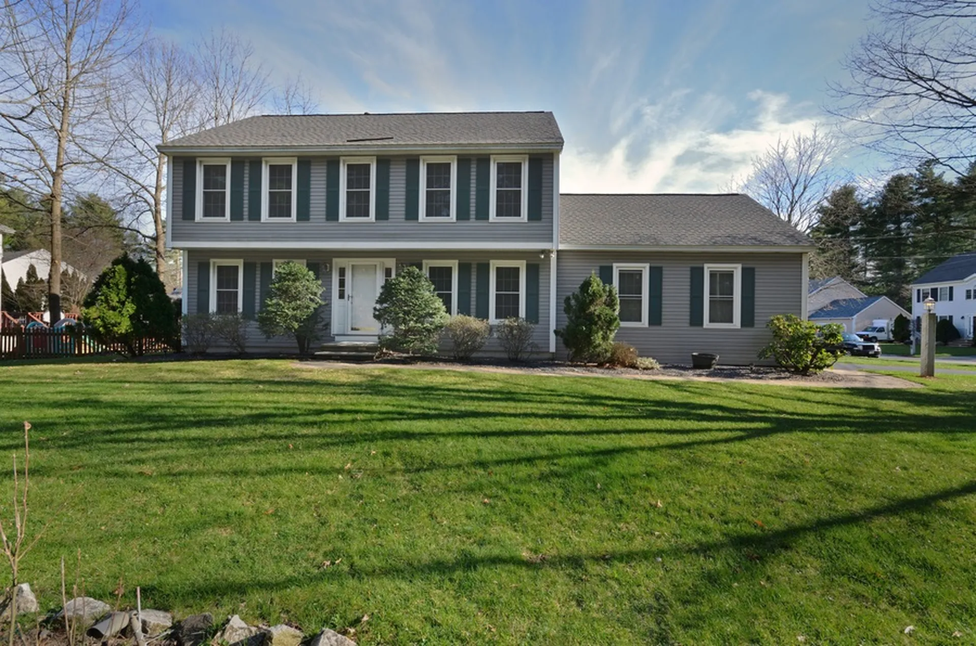 137 Ridge Road Nashua NH 03062