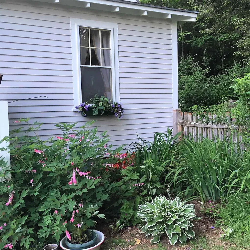 64 W Surry Road Keene NH 03431