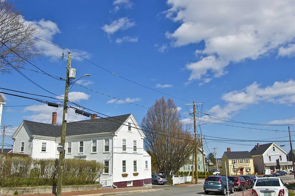 428 Pleasant Street Portsmouth NH 03801
