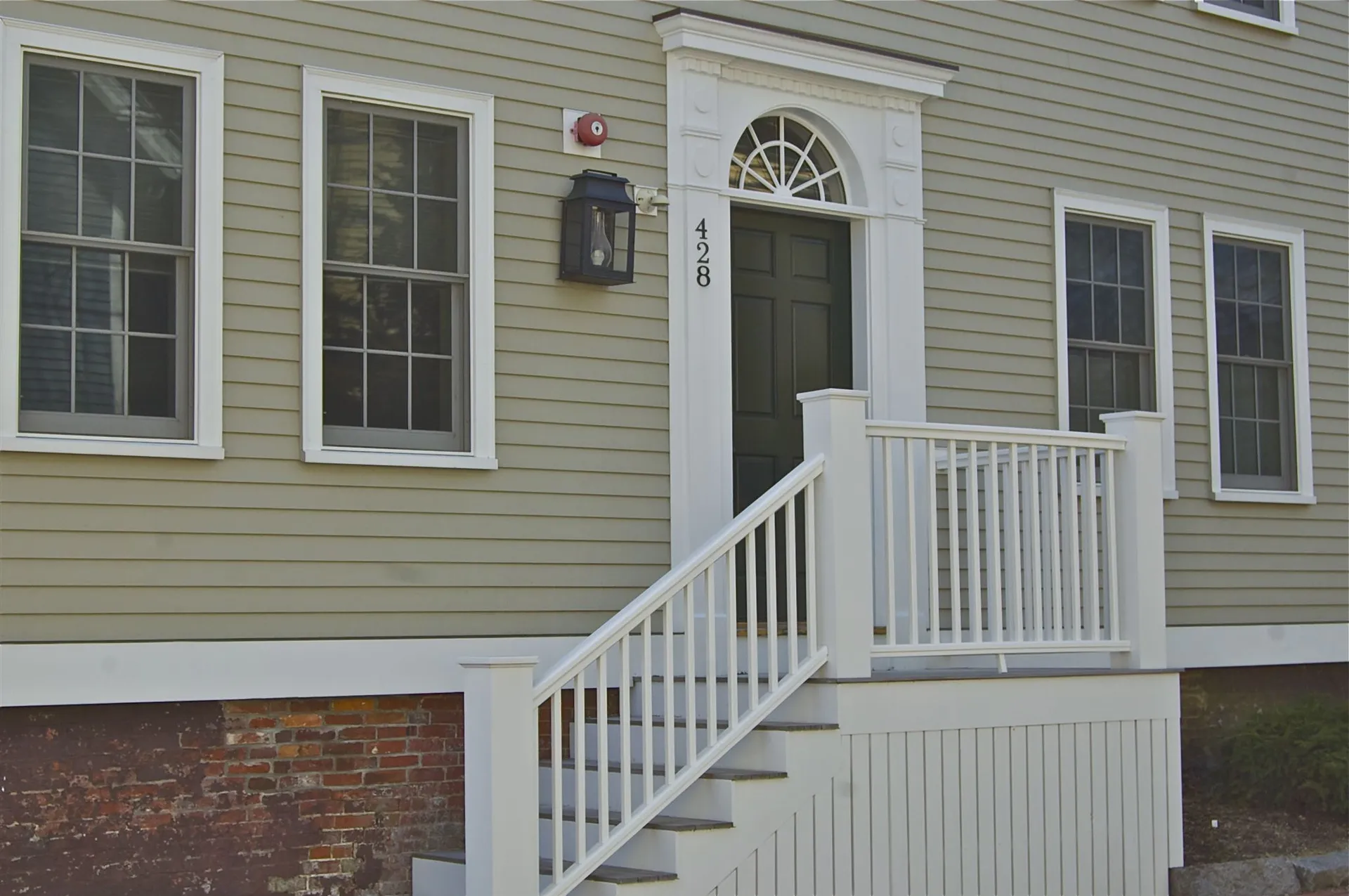 428 Pleasant Street Portsmouth NH 03801
