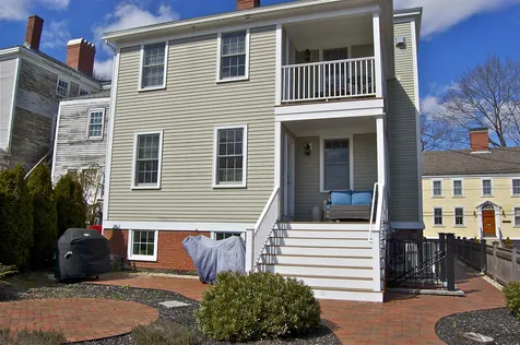 428 Pleasant Street Portsmouth NH 03801