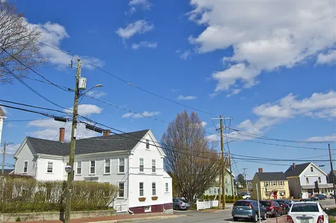 428 Pleasant Street Portsmouth NH 03801