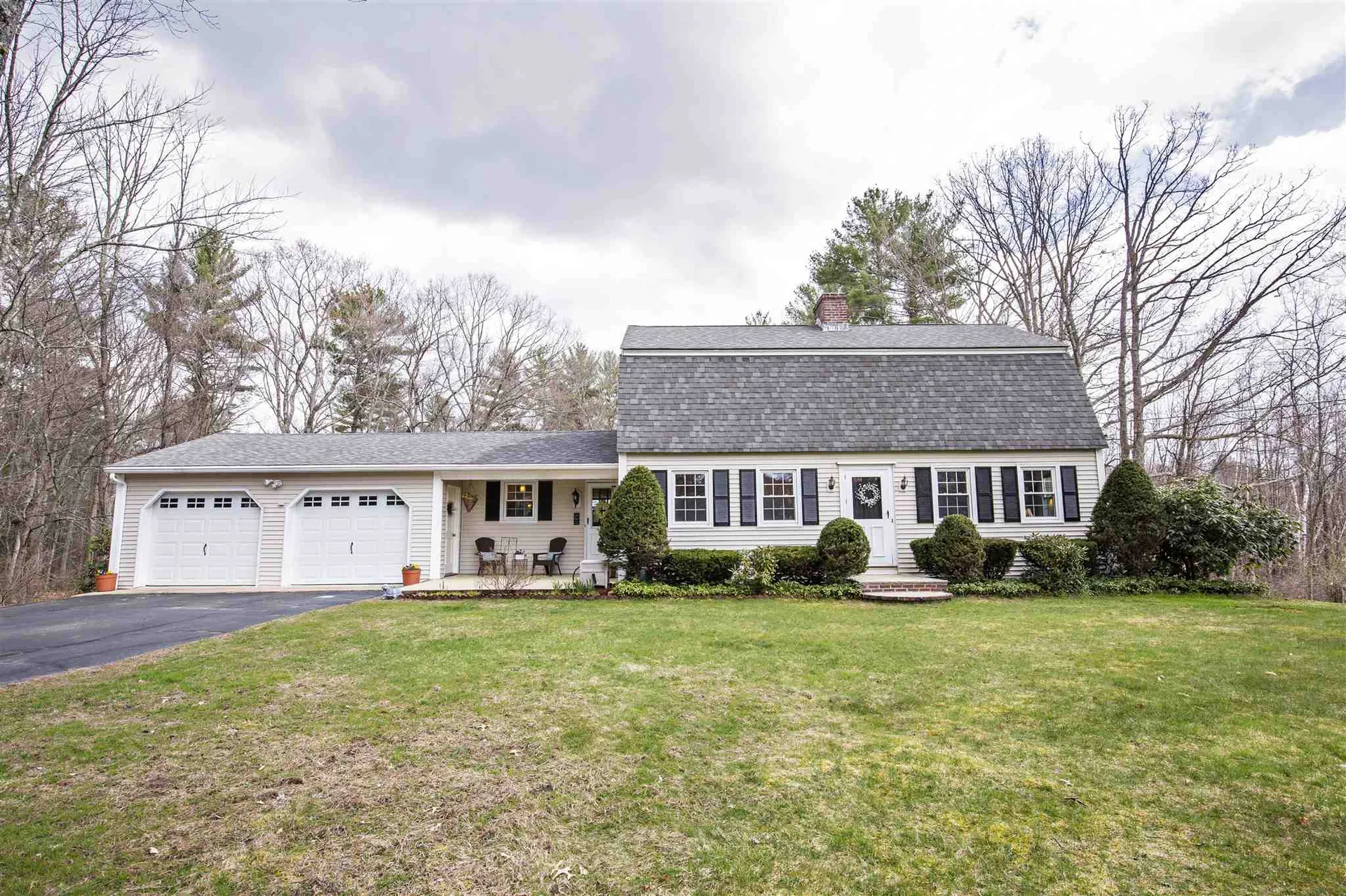 48 Ermer Road Salem NH 03079