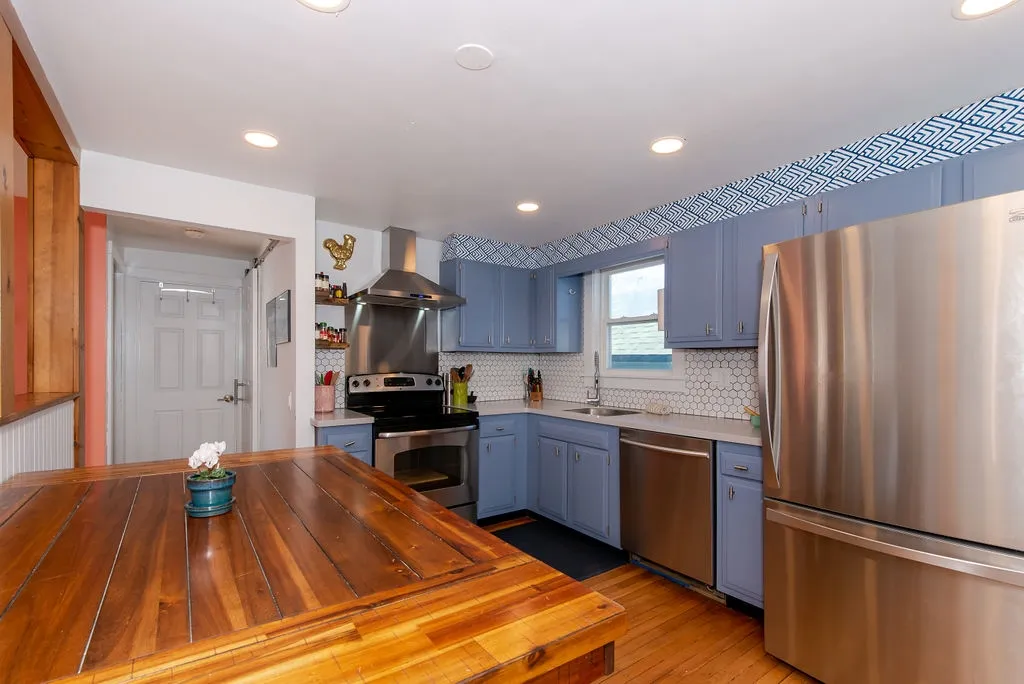 121 Leach Road Eliot ME 03903