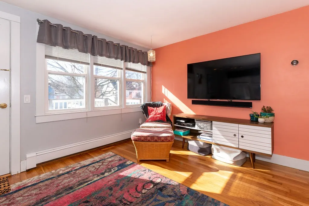 121 Leach Road Eliot ME 03903