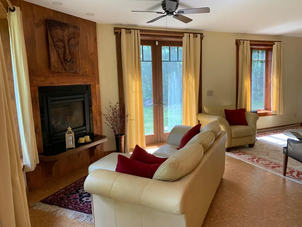 140 Woodcrest Road Springfield NH 03284