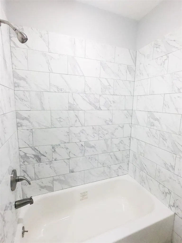 8 Greenleaf Court Belmont NH 03220