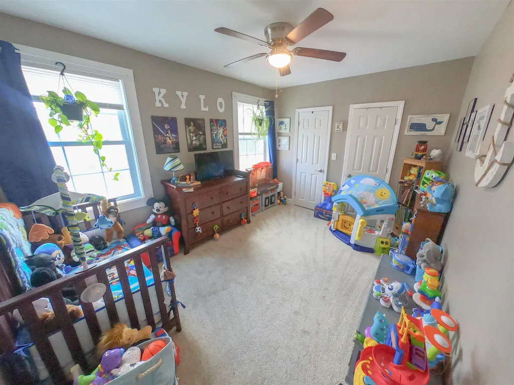 8 Greenleaf Court Belmont NH 03220