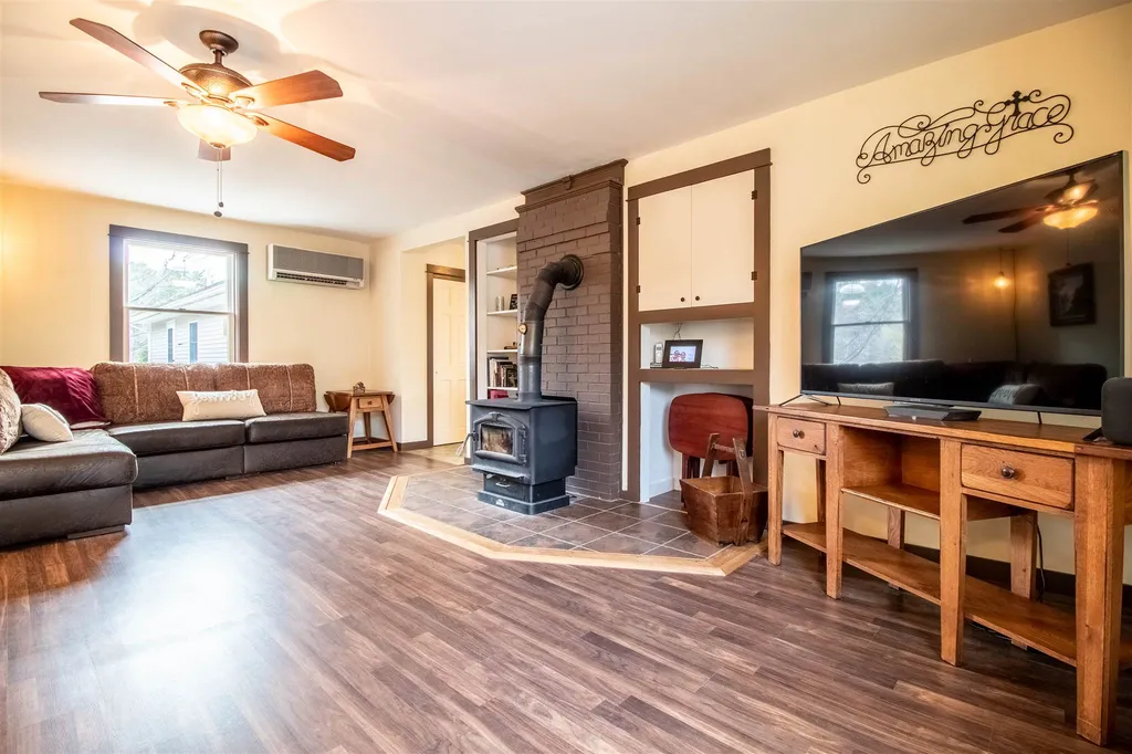 1905 State Road Eliot ME 03903