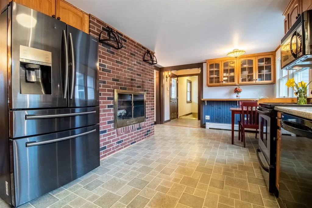 1905 State Road Eliot ME 03903