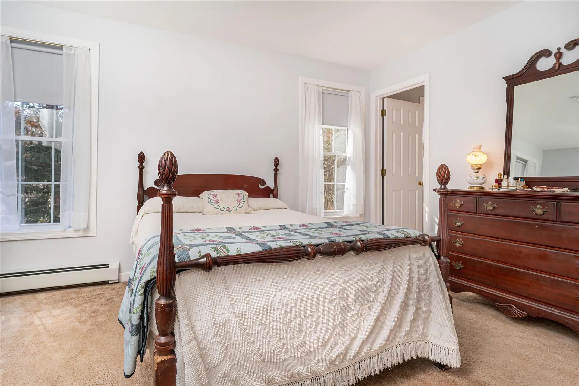 48 Phillipswood Road Sandown NH 03873